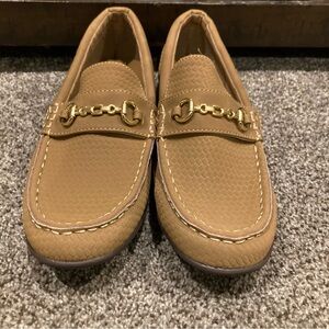 Steve Madden Men’s Taupe Loafers Driving Shoes Gold Chain Size 7